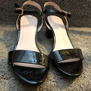 Ruby & Bloom shiny black open toed heels